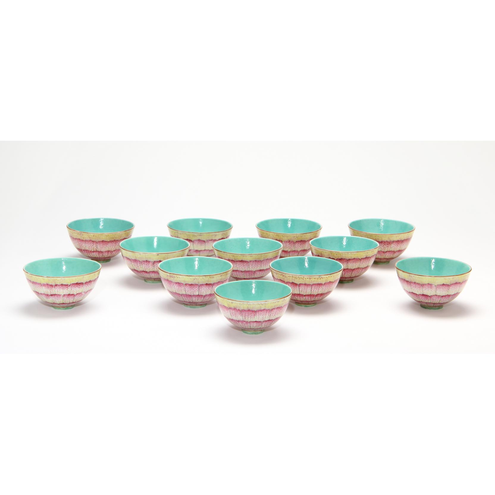 Appraisal: Set of Twelve Porcelain and Enamel Chinese Tea Bowls th