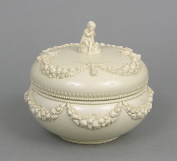 Appraisal: Wedgwood Etruria White Creamware Bowl with Lid White creamware bowl