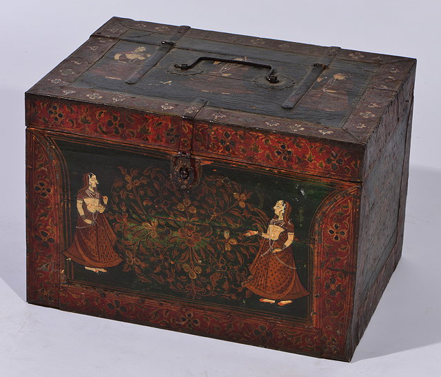 Appraisal: A TH CENTURY INDIAN PAINTED BOX decorated with courtiers and