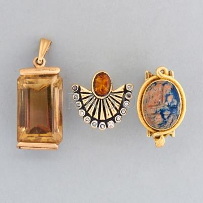 Appraisal: K GOLD JEWELRY ca Early th c hardstone scarab and