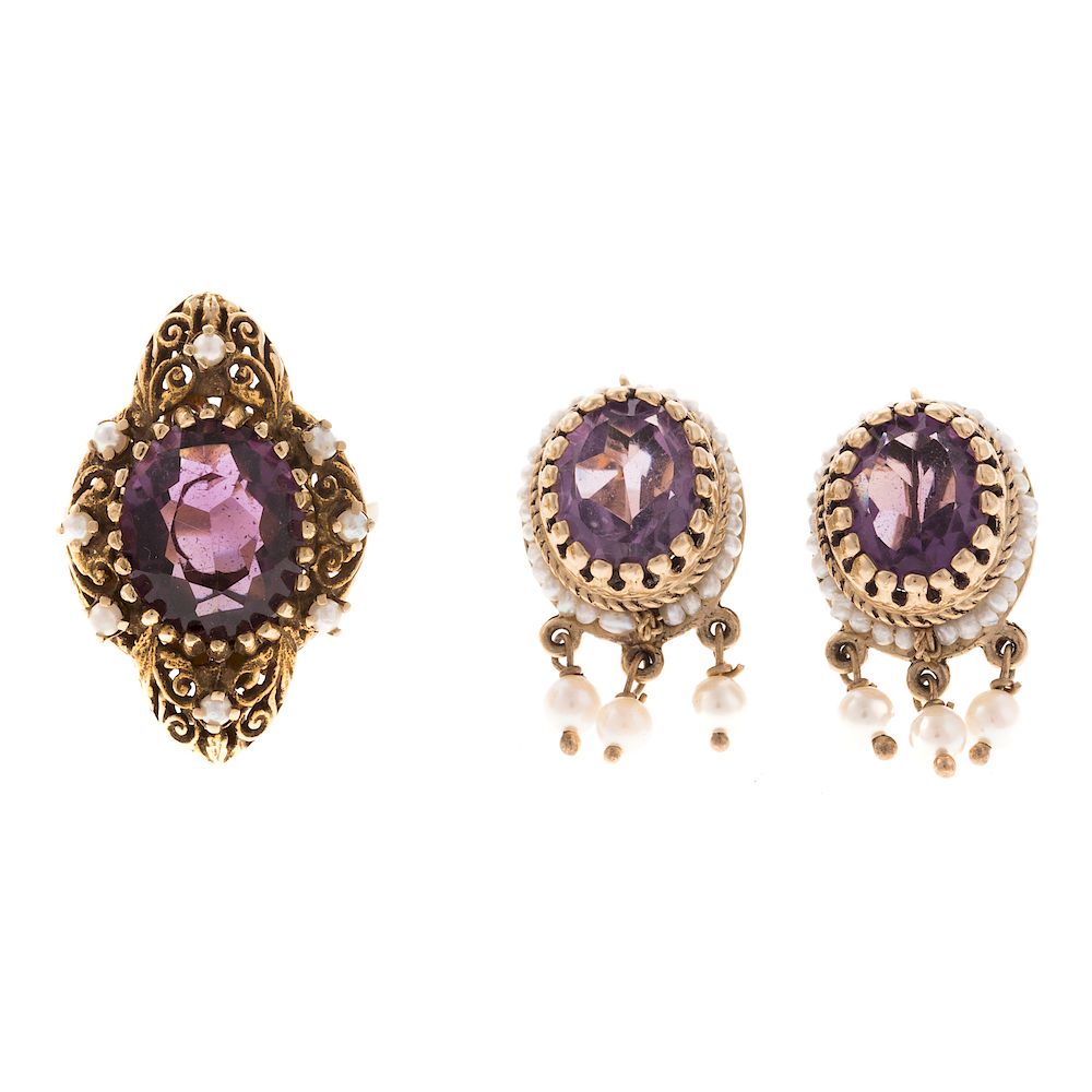 Appraisal: A Ladies Vintage Amethyst Ring in K K yellow gold