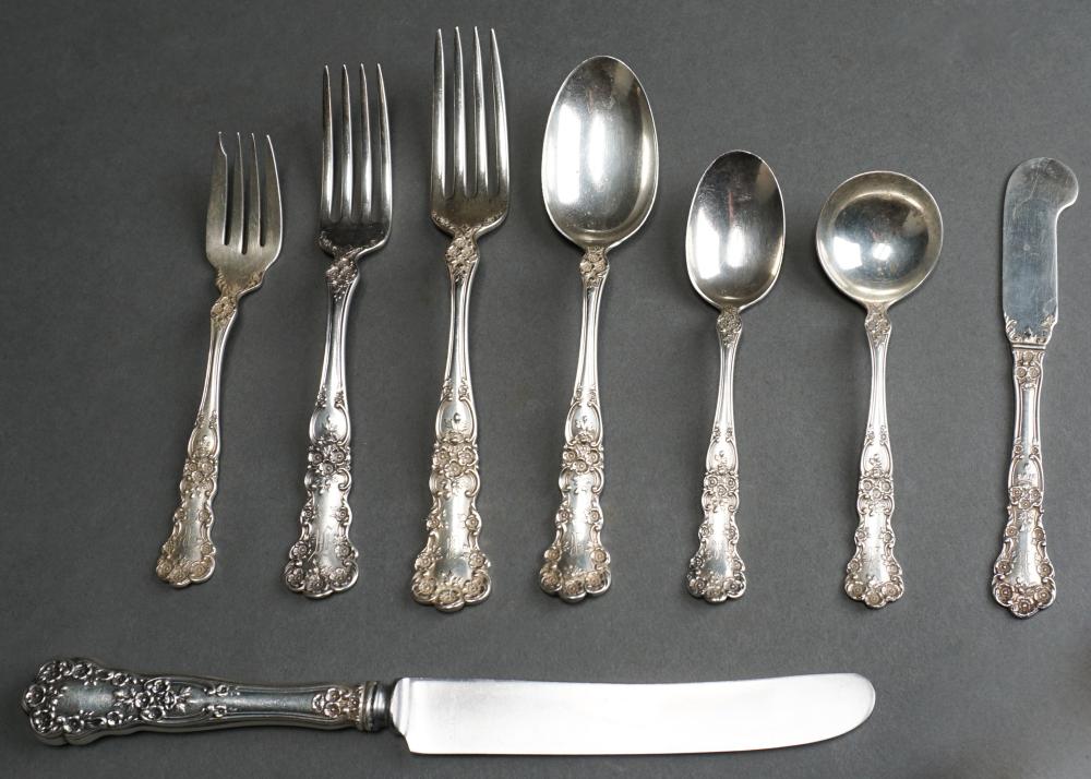 Appraisal: GORHAM BUTTERCUP PATTERN -PIECE STERLING SILVER FLAT TABLE SERVICE OZTGorham