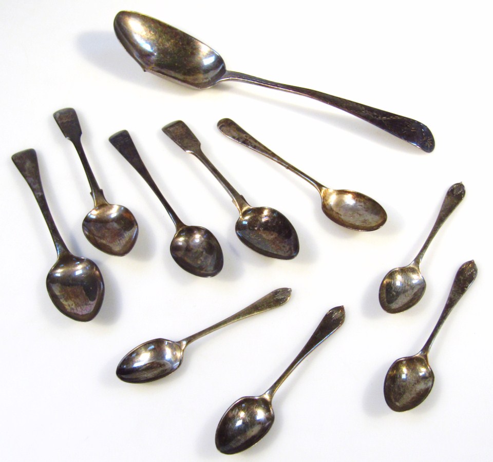 Appraisal: Various silver to include an thC silver tablespoon Old English