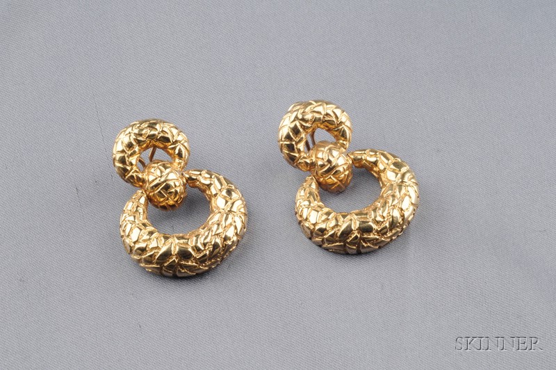 Appraisal: kt Gold Earpendants each designed as a textured hoop dwt