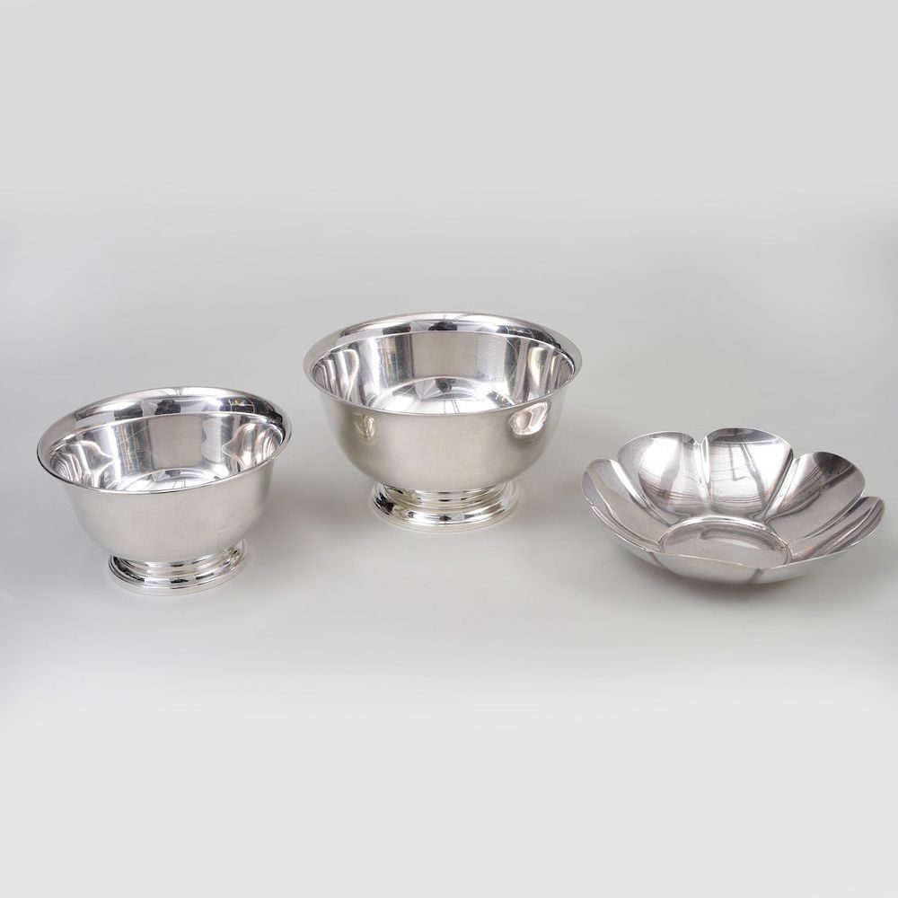 Appraisal: Three American Silver Bowls Each marked 'Sterling' Comprising A Gorham