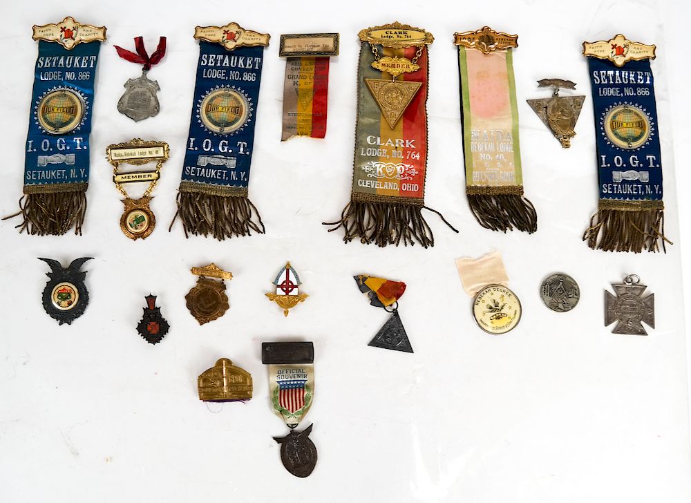 Appraisal: Lot Fraternal Lodge Mason Oddfellow Knights Moose Assorted badges ribbons