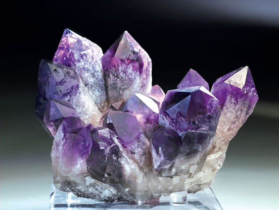 Appraisal: LARGE DEEP PURPLE AMETHYST CLUSTER Anah Mine Anai Mine La