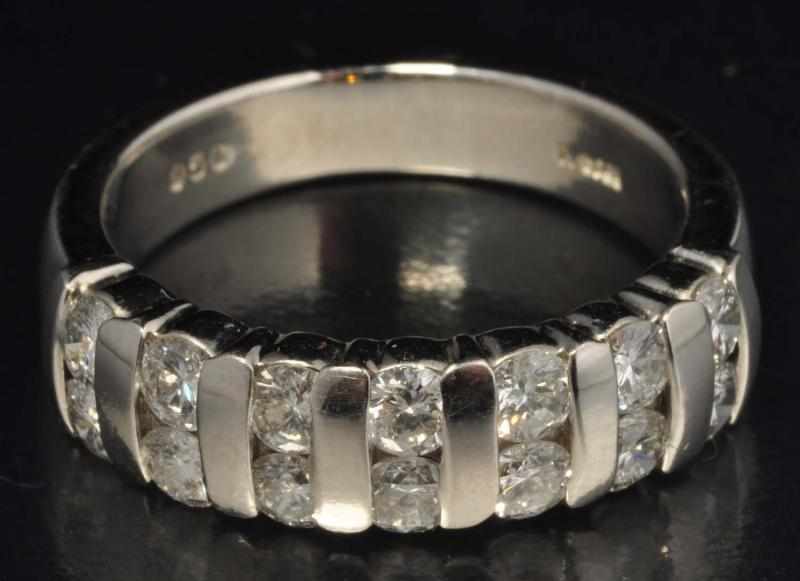 Appraisal: Platinum Diamond Ring Description Diamonds ctw Condition Excellent