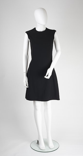 Appraisal: An Alexander McQueen black shift dress sleeveless round neck knee