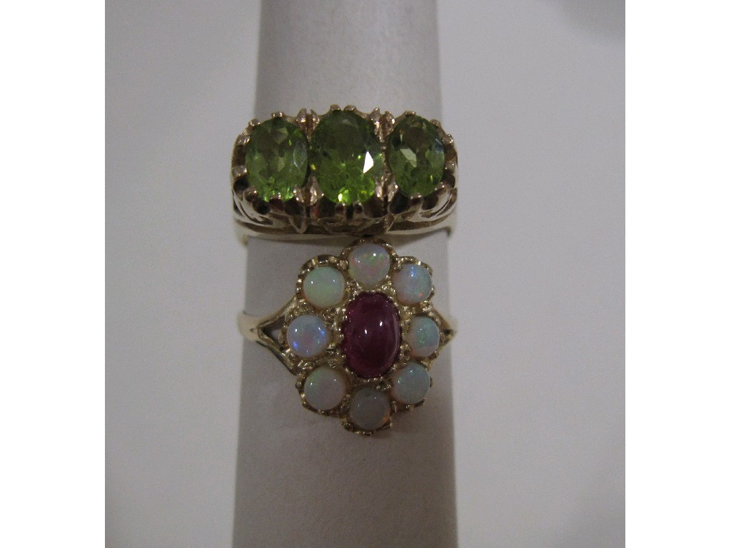 Appraisal: Lot comprising ct gold peridot three stone ring and a