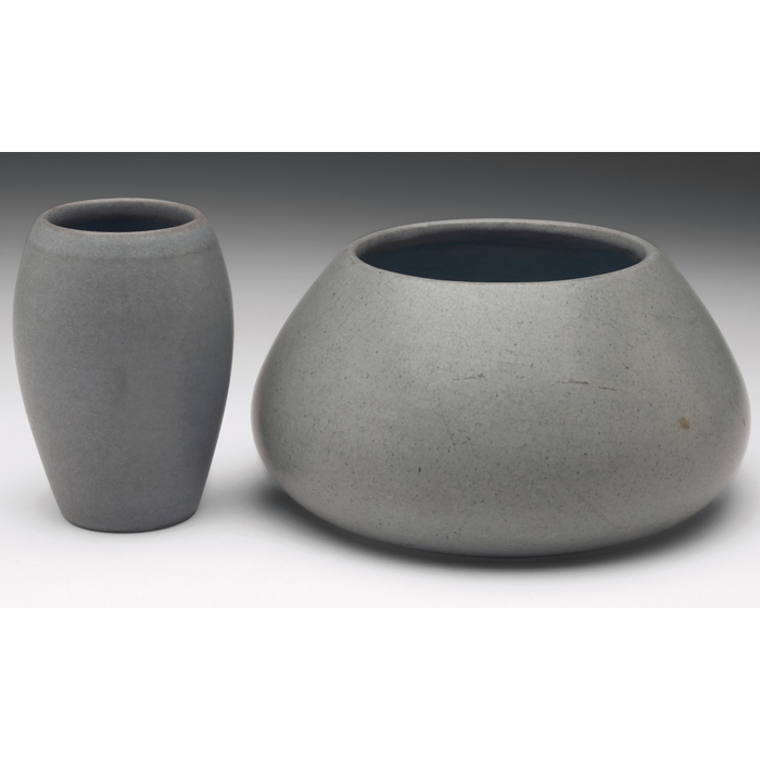 Appraisal: Marblehead vase tapered shape covered in a gray matte glaze