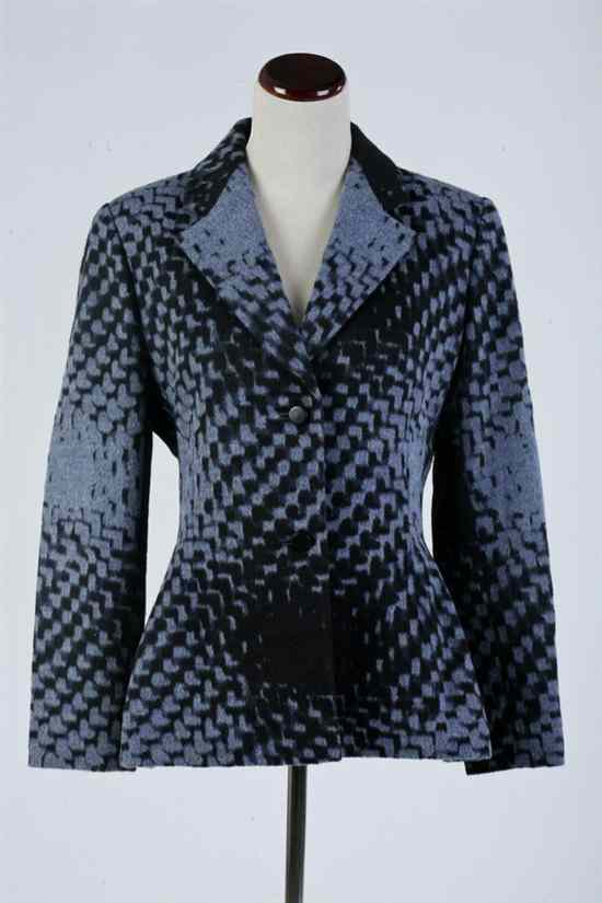 Appraisal: BILL BLASS BLUE AND BLACK IKAT JACKET Size - New