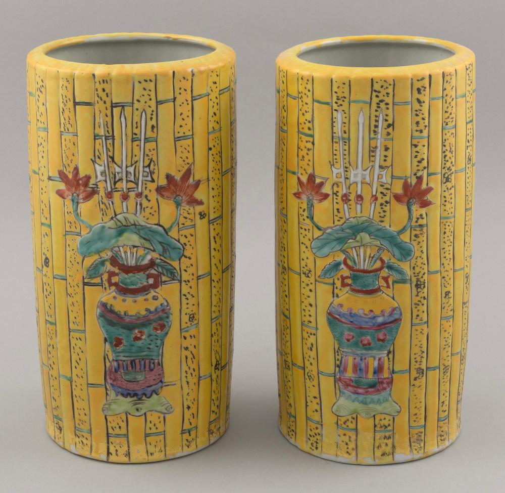 Appraisal: PAIR OF FAMILLE JAUNE PORCELAIN CYLINDER VASES LATE TH EARLY