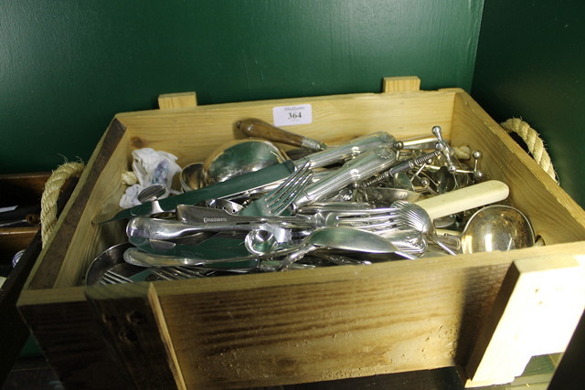 Appraisal: A BOX OF MISCELLANEOUS SILVER PLATED CUTLERY etc in various