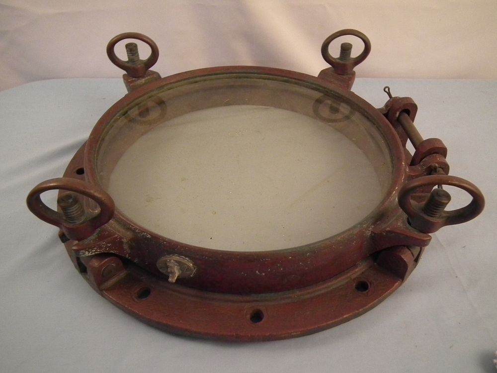 Appraisal: BRONZE SHIP PORTHOLE Circa heavy large bronze ships porthole with