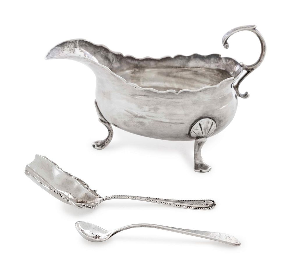 Appraisal: A George II Silver Sauce Boat A George II Silver