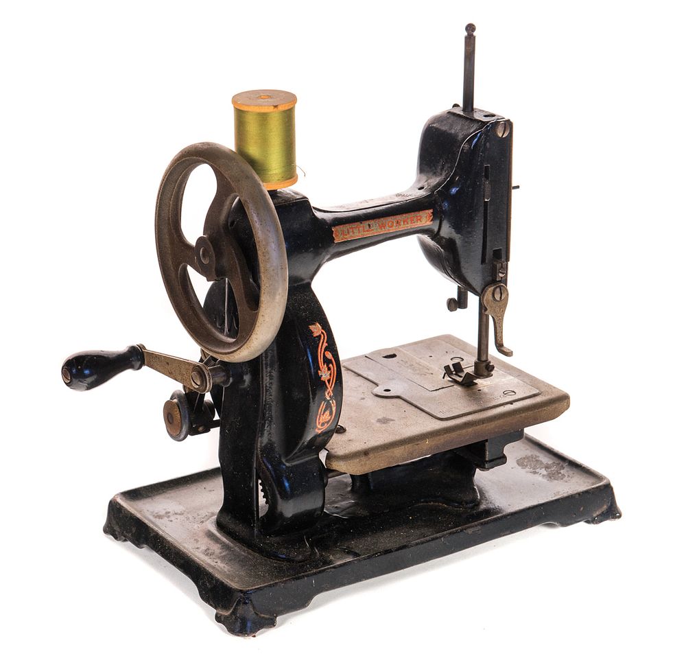 Appraisal: Victorian Childs Sewing Machine Victorian Childs Sewing Machine