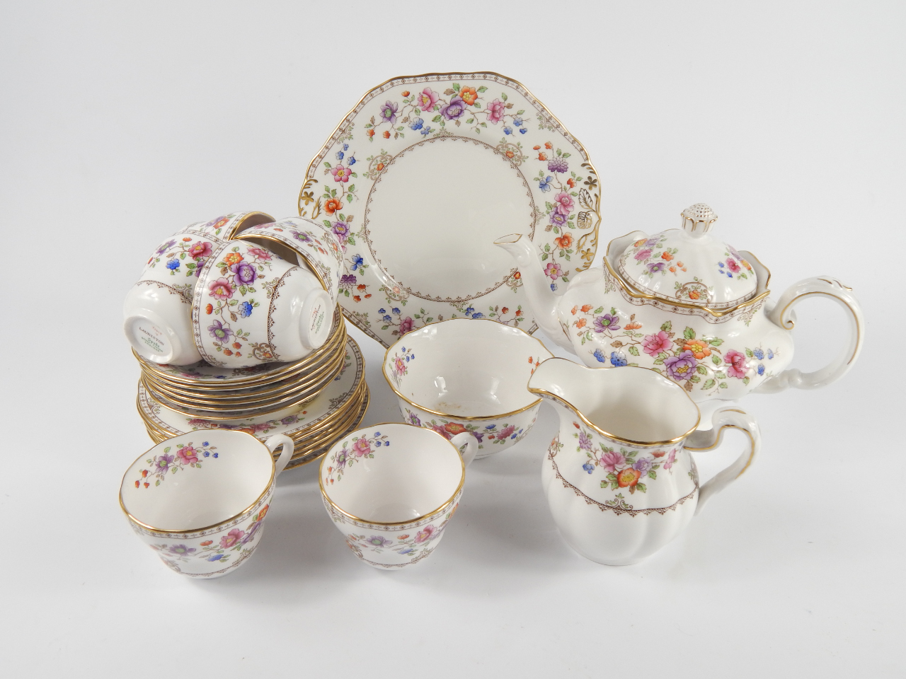 Appraisal: A Spode porcelain part tea service decorated in the Lauriston