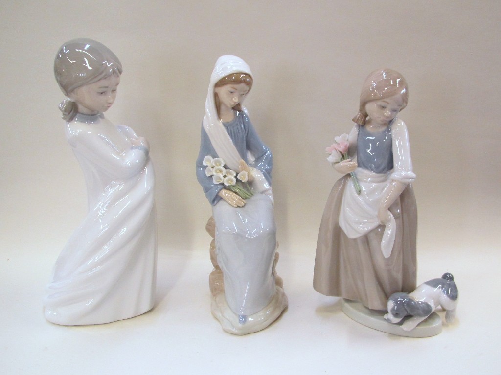 Appraisal: Six Nao and one Lladro figures of children and animals