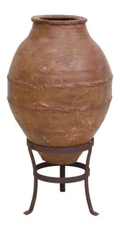 Appraisal: Large terracotta olive jar early th c wide rim over