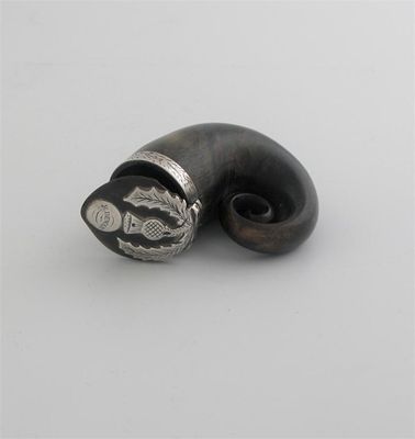 Appraisal: A early th century silver mounted ram's horn snuff mull