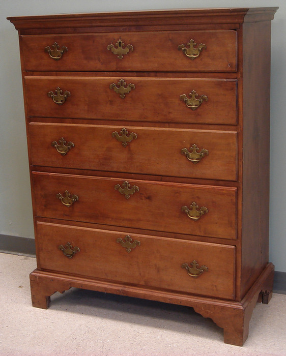 Appraisal: drawer maple NE Queen Anne tall chest remants of red