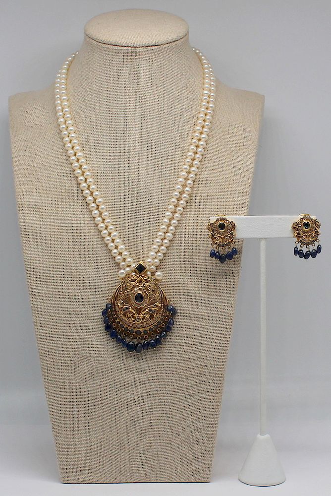 Appraisal: JEWELRY Indian kt Gold Sapphire and Polki Diamond Jewelry Suite