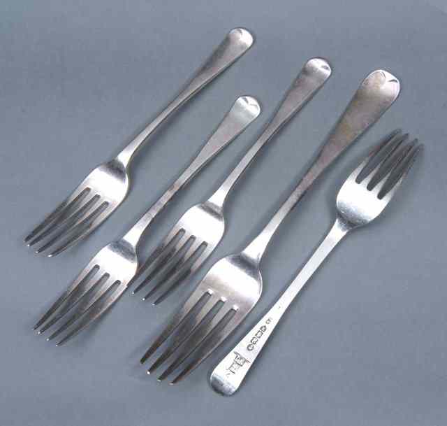 Appraisal: A SET OF FOUR IRISH SILVER HANOVARIAN PATTERN DESSERT FORKS