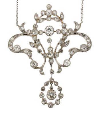 Appraisal: An Edwardian diamond pendant Of garland form and set overall