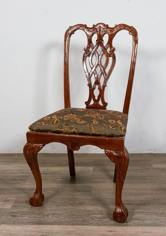 Appraisal: GEORGE III CHIPPENDALE STYLE CHAIRGeorge III Chippendale Style chair Early