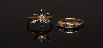 Appraisal: A sapphire and diamond star-shaped ring the central diamond of