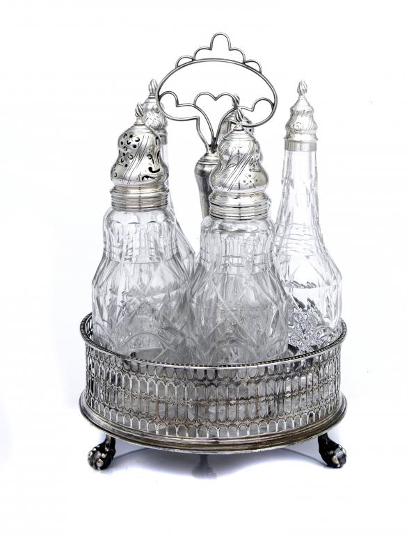 Appraisal: A GEORGE III CRUET the pierced mount with beaded rim