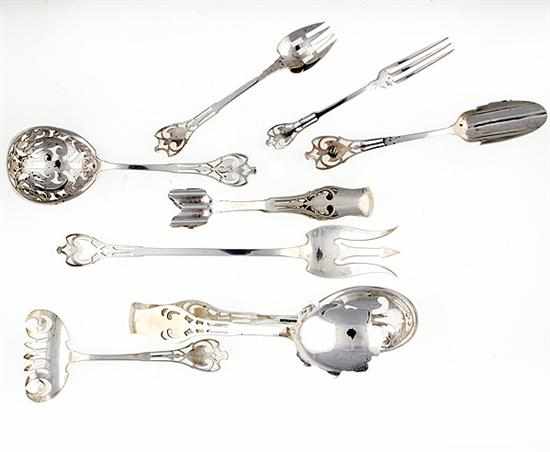 Appraisal: Watson Putnam pattern sterling place and serving pieces circa comprising