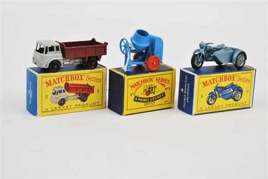 Appraisal: THREE MATCHBOX - SERIES MODELS INCLUDING A CEMENT MIXER ORANGE