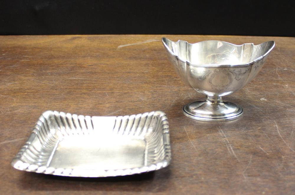 Appraisal: TWO STERLING SILVER HOLLOWWARE PIECES Reed Barton rectangular dish X