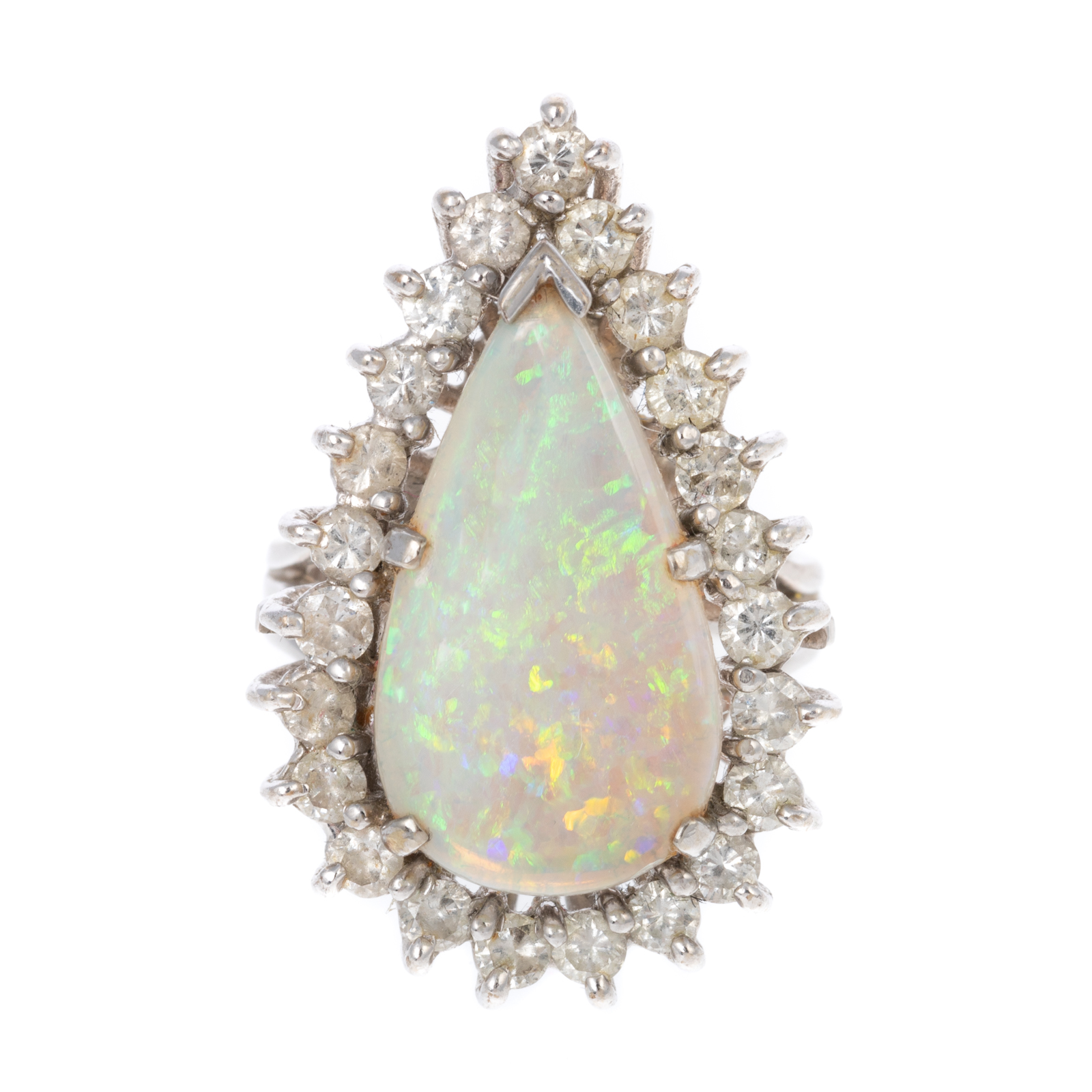 Appraisal: AN OPAL DIAMOND RING IN K K white gold ring