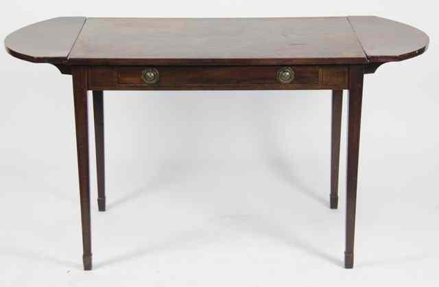 Appraisal: An early th Century mahogany Pembroke table the two-flap top