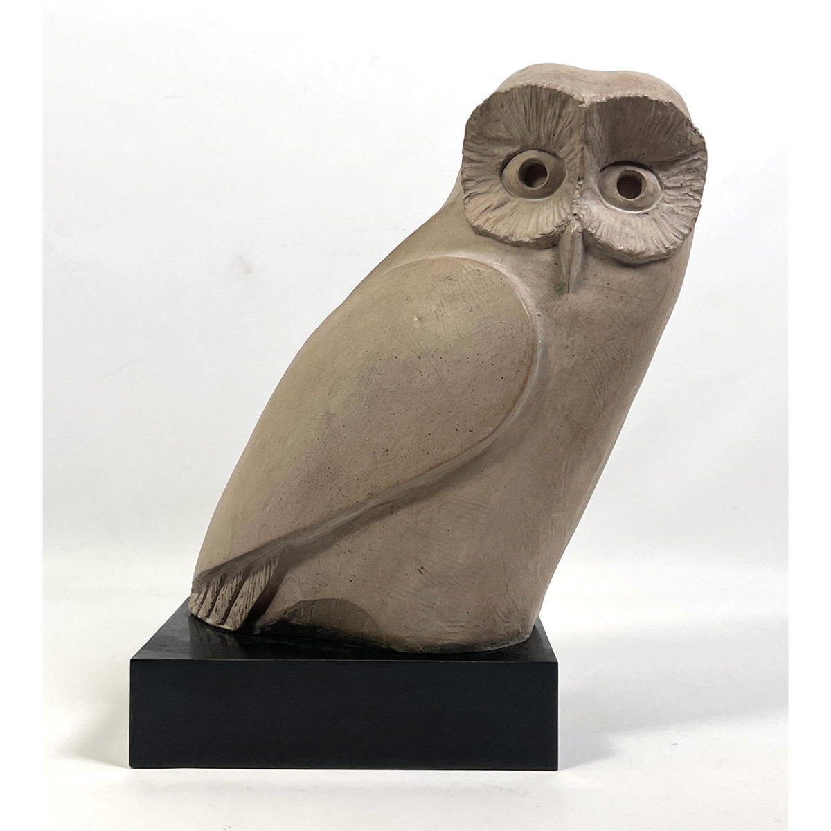 Appraisal: Modernist Figural Owl Sculpture Plaster form on black base Austin