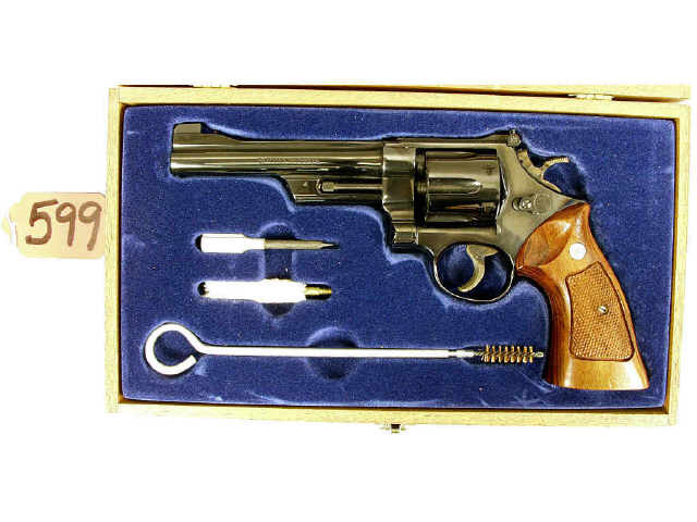 Appraisal: Smith Wesson Model - Magnum sn N BBL adjustable rear