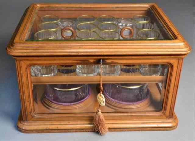 Appraisal: Boxed Cave A Liqueur Set w Baccarat Gold trimmedBeautiful Cave