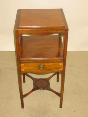 Appraisal: A GEORGE III MAHOGANY WASHSTAND of square form crossbanded with