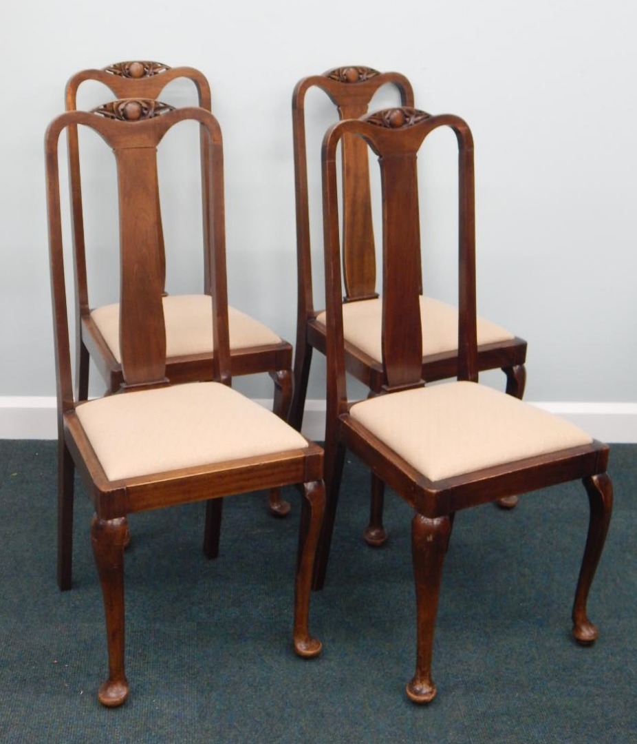 Appraisal: A set of four early thC mahogany dining chairs each