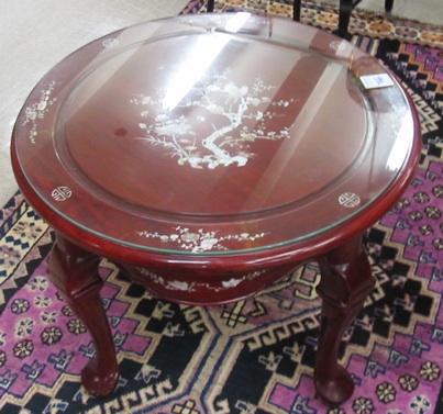 Appraisal: A ROUND INLAID ROSEWOOD OCCASIONAL TABLE Queen Anne influence Chinese