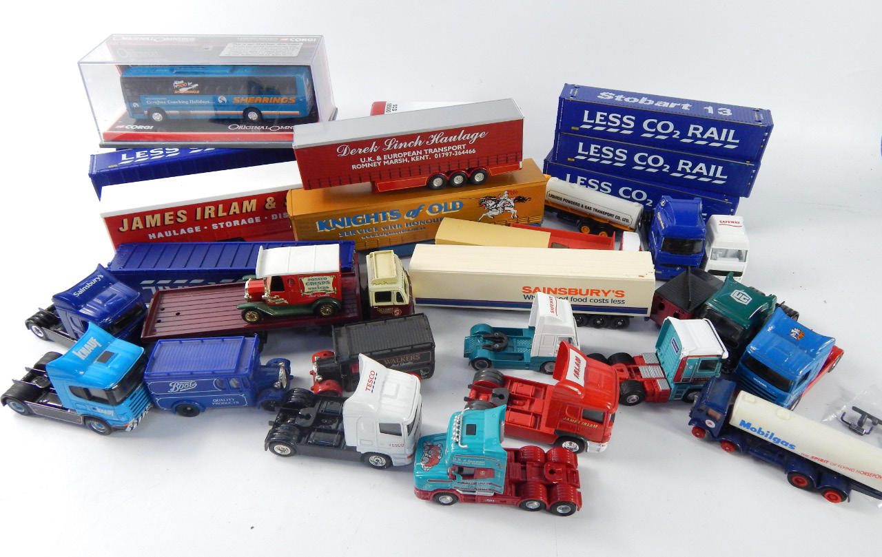 Appraisal: Corgi and other die cast lorries buses and sundry vehicles