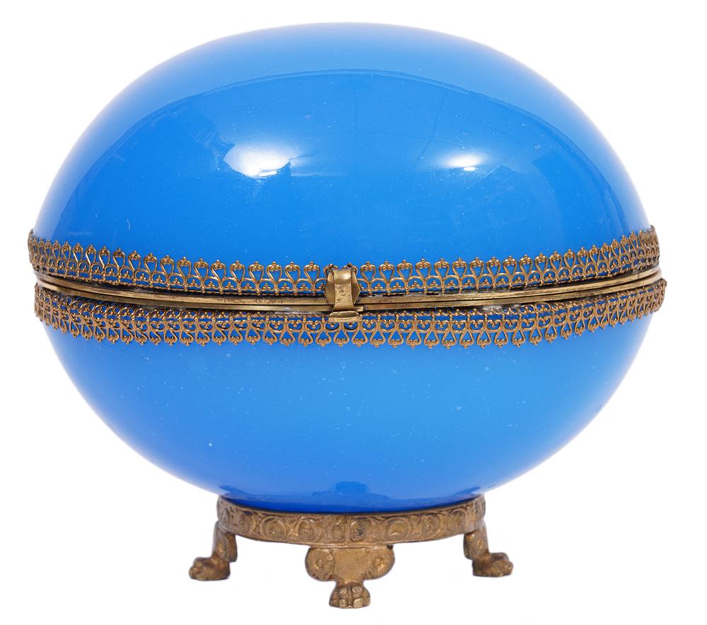 Appraisal: LARGE FRENCH PALAIS ROYALE OPALINE EGG FORM BOXLarge French blue