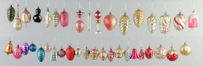 Appraisal: Lot of Glass Christmas Ornaments Description Includes grape cluster ten