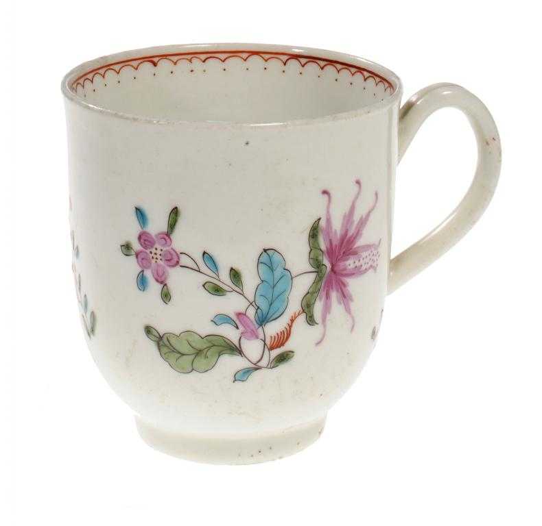 Appraisal: A WORCESTER COFFEE CUP painted in puce turquoise and iron