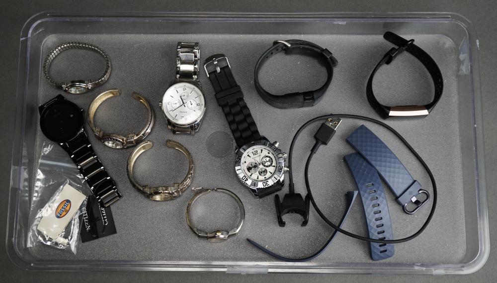 Appraisal: COLLECTION WITH GENTLEMEN'S AND LADIES' WRISTWATCHESCollection with Gentlemen's and Ladies'