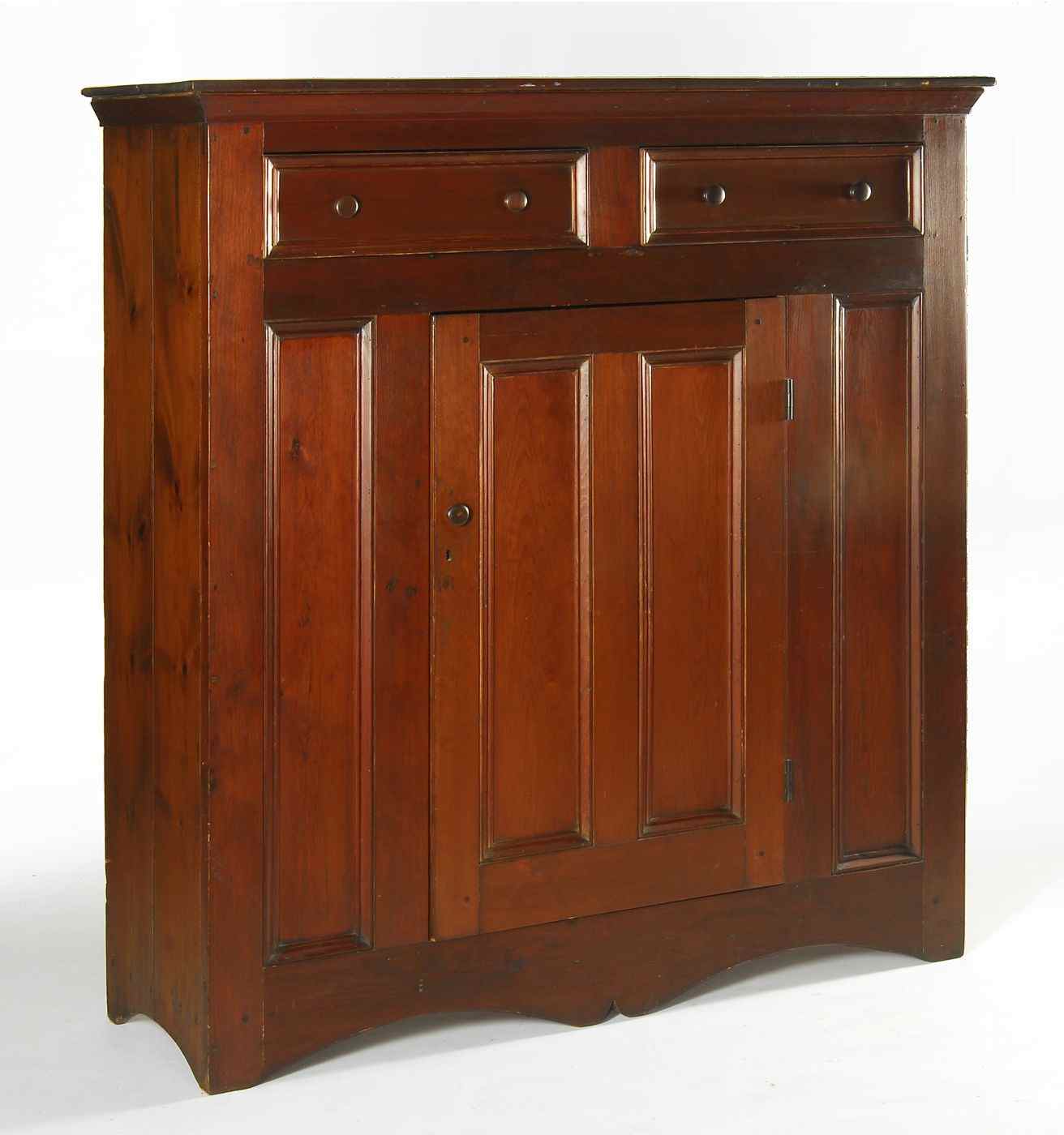 Appraisal: ANTIQUE AMERICAN CUPBOARDEarly th CenturyIn pine with wonderful deep older