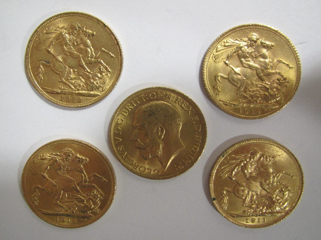 Appraisal: Five George V head sovereigns dated and two